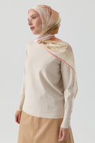 Kolları Düğme Detaylı Sıfır Yaka Kazak - Ekru TUGBA