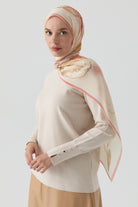 Kolları Düğme Detaylı Sıfır Yaka Kazak - Ekru TUGBA