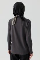 Kolları Düğme Detaylı Sıfır Yaka Kazak - Antrasit TUGBA