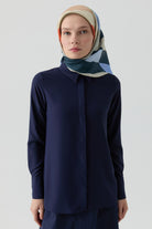 Gizli Patlı Basic Gömlek - Lacivert TUGBA