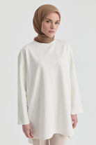 Oversize Bluz - Beyaz TUGBA