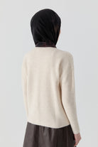 Bisiklet Yaka Triko Hırka - Ekru TUGBA