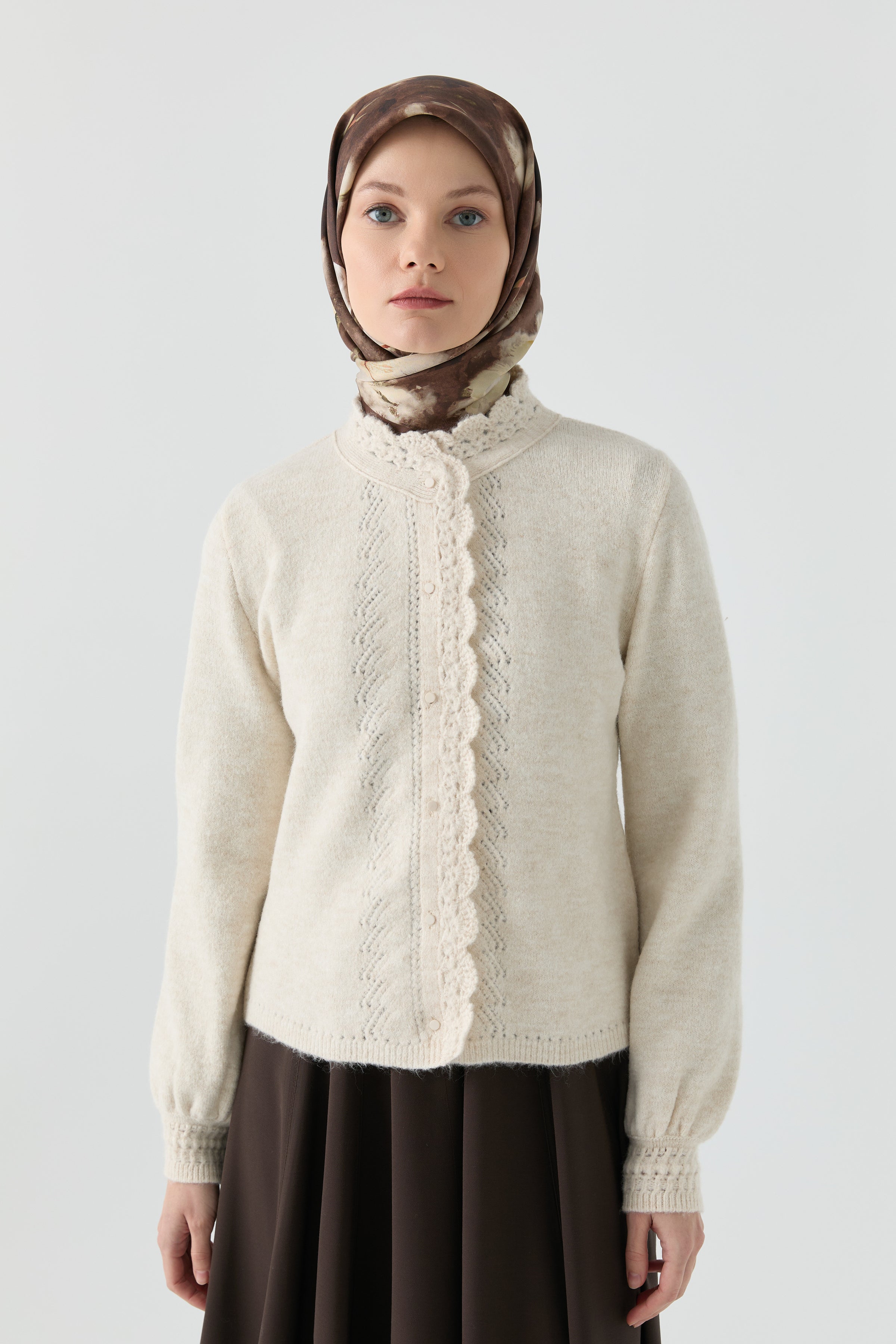 Tığ İşi Triko - Ekru TUGBA