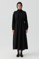 Beli Lastik Detaylı Elbise - Siyah TUGBA