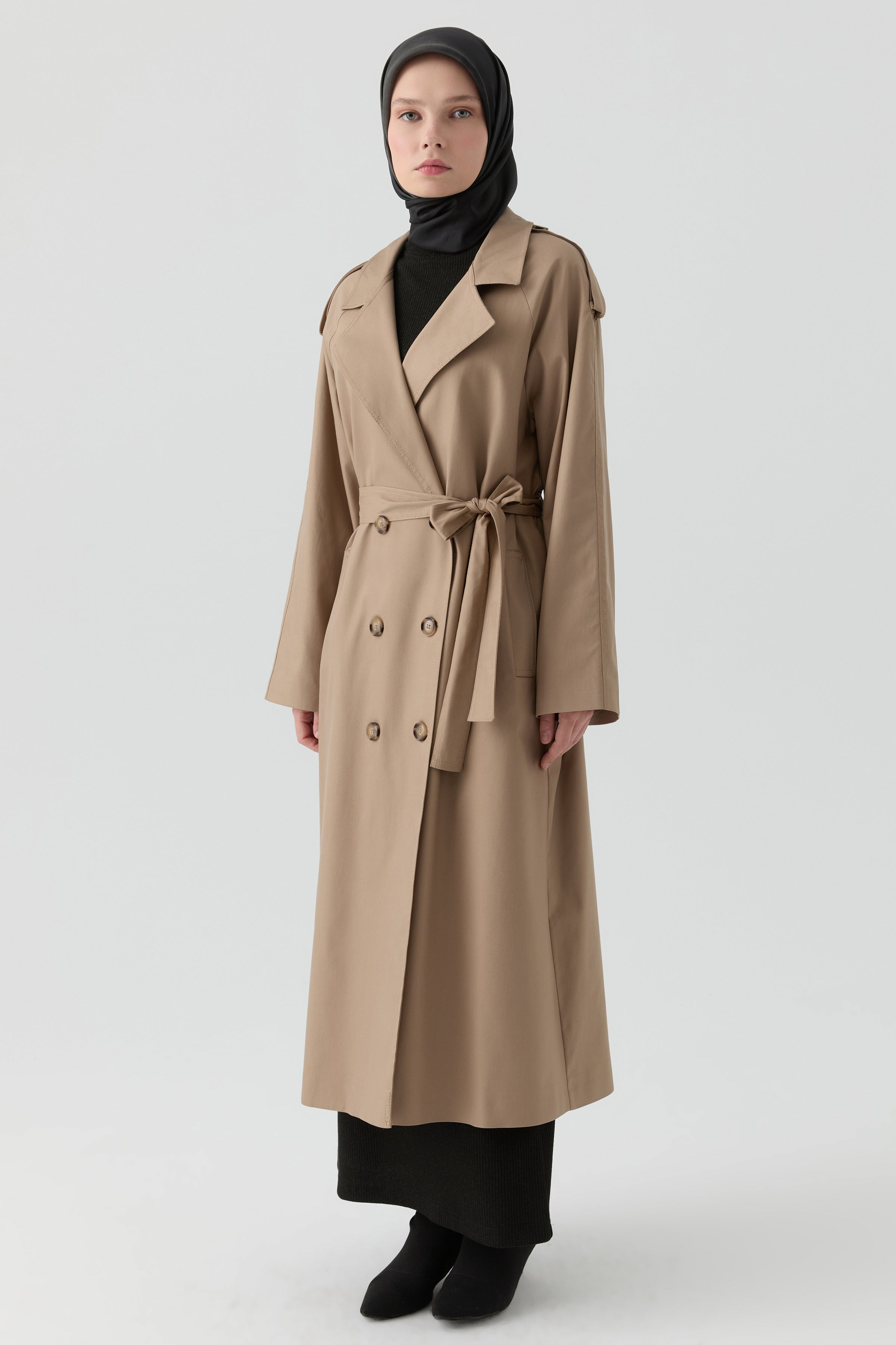 Apolet Detaylı Kruvaze Trençkot - Vizon TUGBA