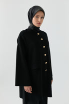 Gold Düğme Detaylı Hırka - Siyah TUGBA