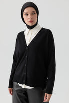 Düğmeli Hırka - Siyah TUGBA