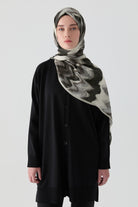 Triko Hırka - Siyah TUGBA