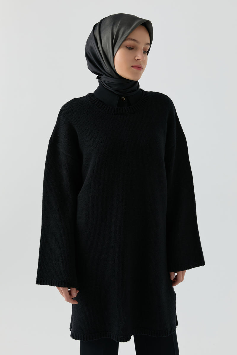 Bisiklet Yaka Tunik - Siyah TUGBA