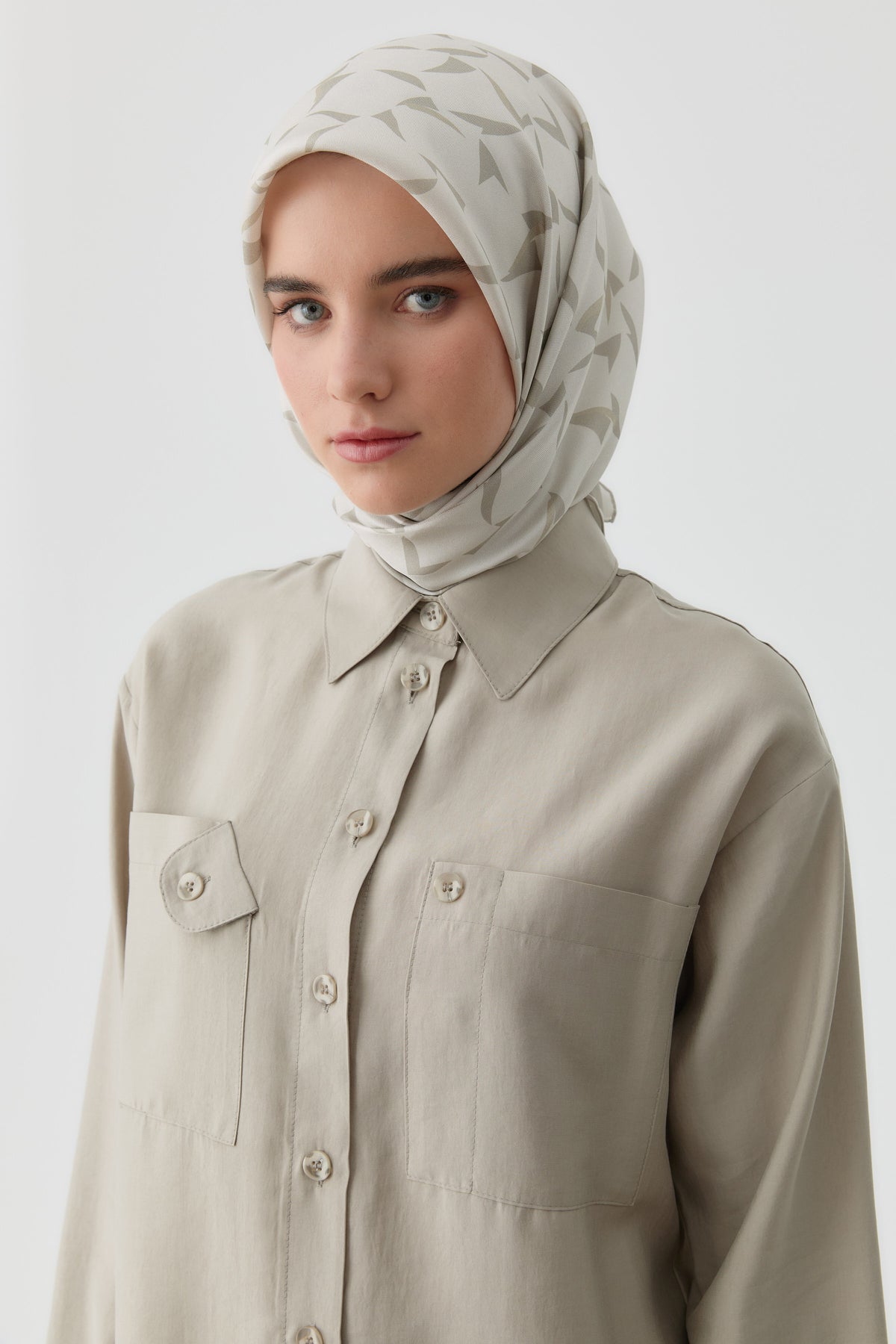 Mizan Twill Silk Scarf - Stone