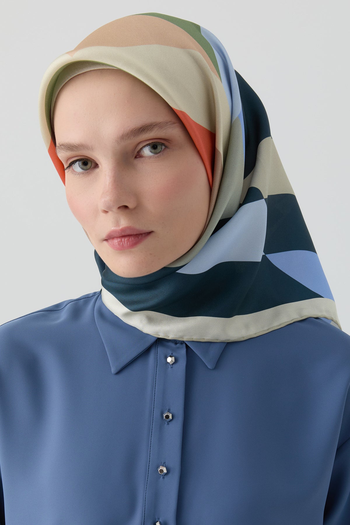 Pera Twill Silk Scarf - Blue