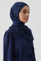 Motifli Jakar Şal - Lacivert TUGBA