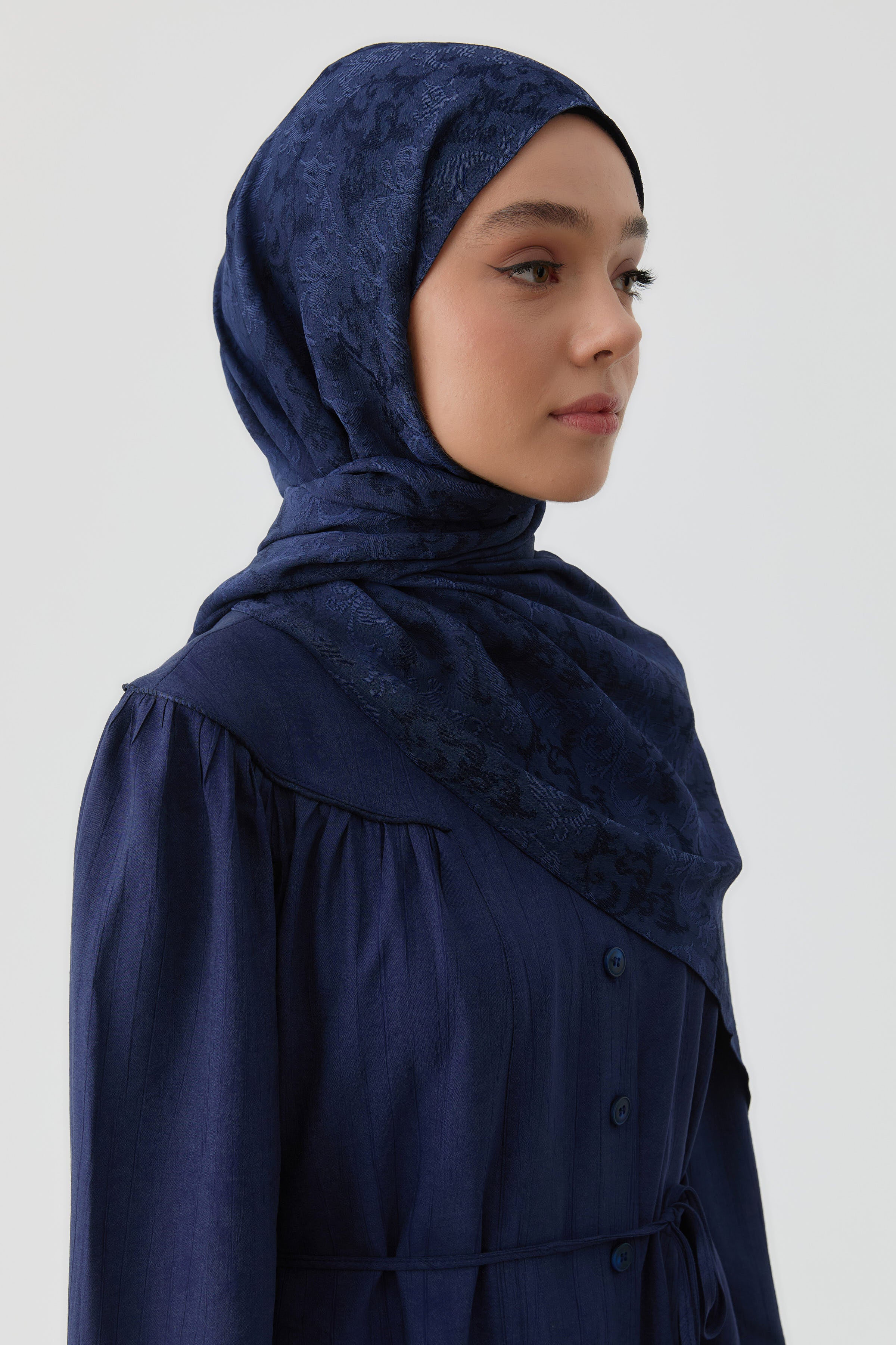 Motifli Jakar Şal - Lacivert TUGBA