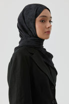 Motifli Jakar Şal - Siyah TUGBA