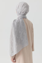 Motifli Jakar Şal - Gümüş TUGBA