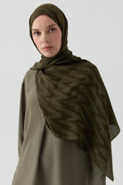 Zikzak Desenli Jakar Şal - Haki TUGBA