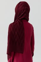 Zikzak Desenli Jakar Şal - Bordo TUGBA