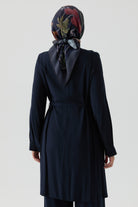 Aller Detaylı Yakası Nakışlı Tunik - Lacivert TUGBA