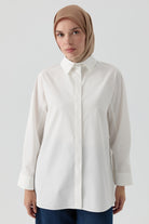 T Kollu Poplin Gömlek - Ekru TUGBA