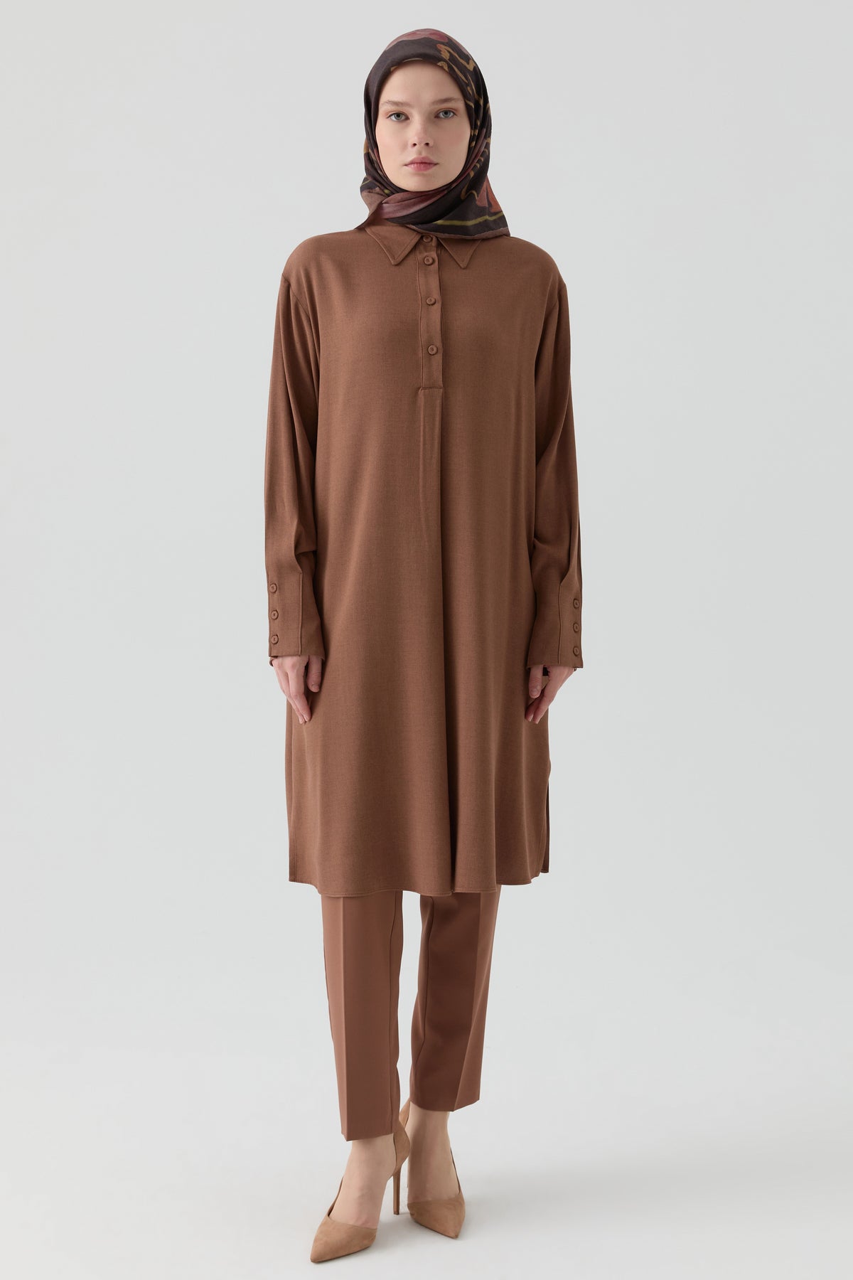 Yarım Pat Detaylı Tunik - Taba