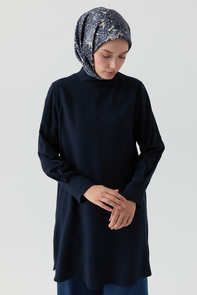 Dik Yakalı Tunik - Lacivert TUGBA