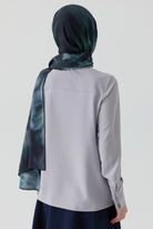 Gizli Patlı Basic Gömlek - Açık Gri TUGBA