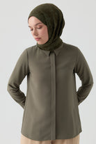 Gizli Patlı Basic Gömlek - Haki TUGBA