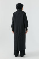 Kol Detaylı Kapitone Pardesü - Siyah TUGBA