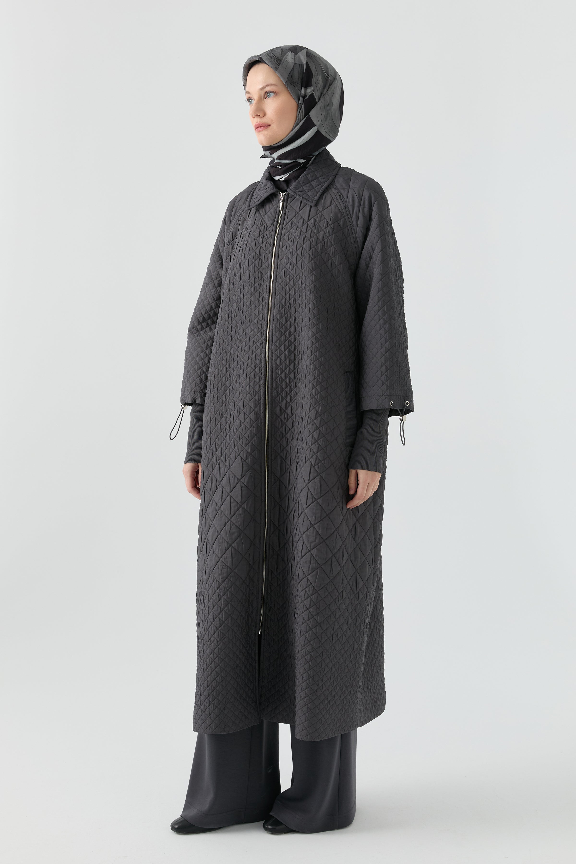 Kol Detaylı Kapitone Pardesü - Antrasit TUGBA