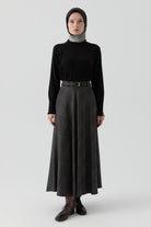 Ekose Desenli Etek - Siyah TUGBA