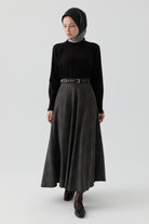 Ekose Desenli Etek - Siyah TUGBA