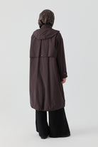 File Detaylı Yağmurluk - Kahve TUGBA