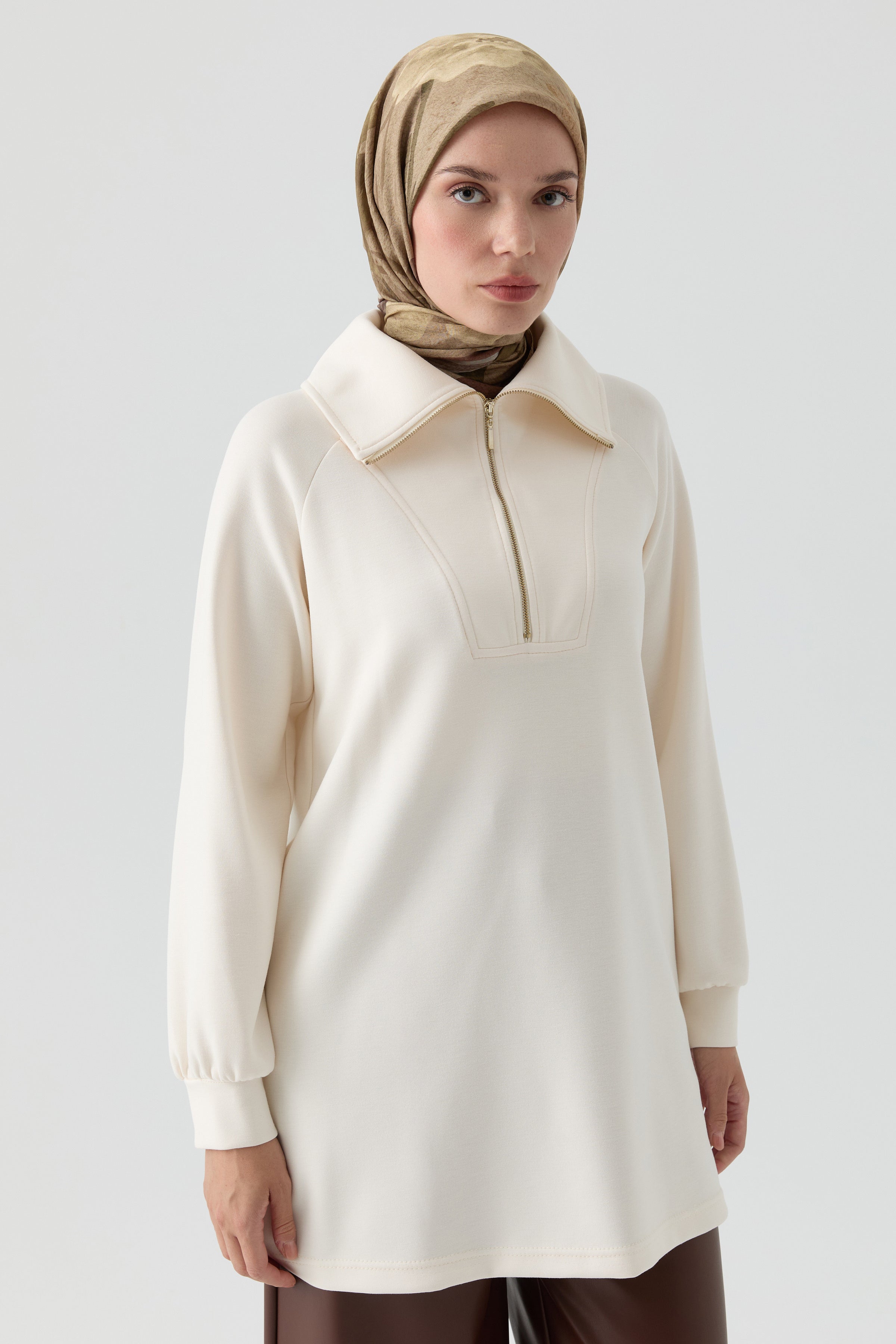 Örme Reglan Kollu Sweatshirt - Ekru TUGBA