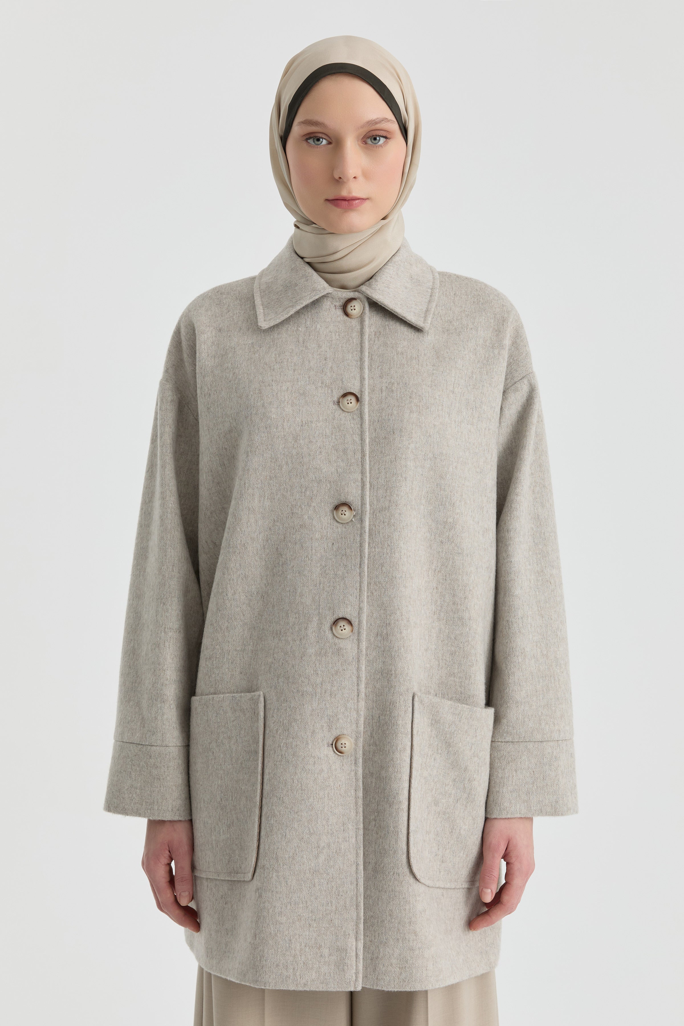 Aplike Cep Detaylı Kaban - Taş TUGBA