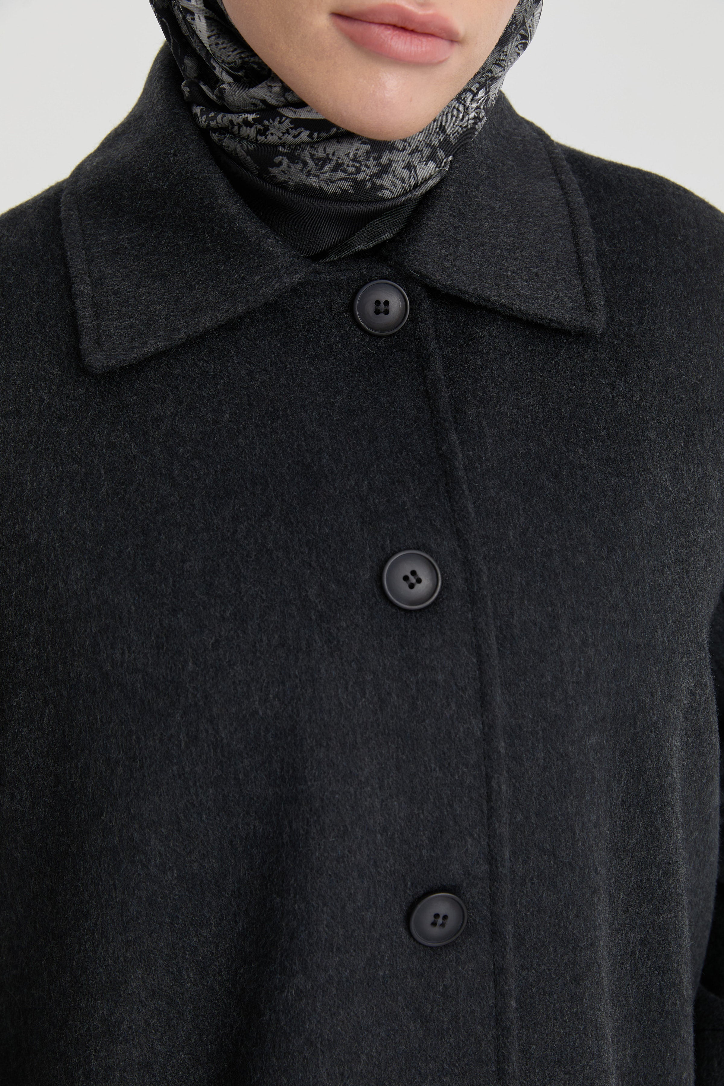 Aplike Cep Detaylı Kaban - Antrasit TUGBA