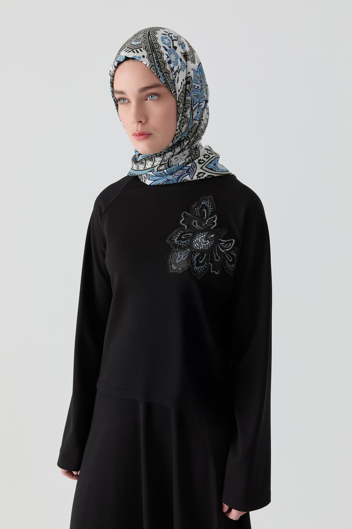 Nakışlı Takım - Siyah TUGBA