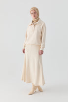 Sekiz Parçalı Bel Örme Etek - Ekru TUGBA