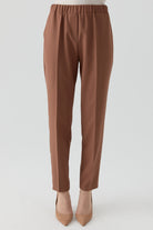 Bel Lastikli Havuç Pantolon - Fındık TUGBA