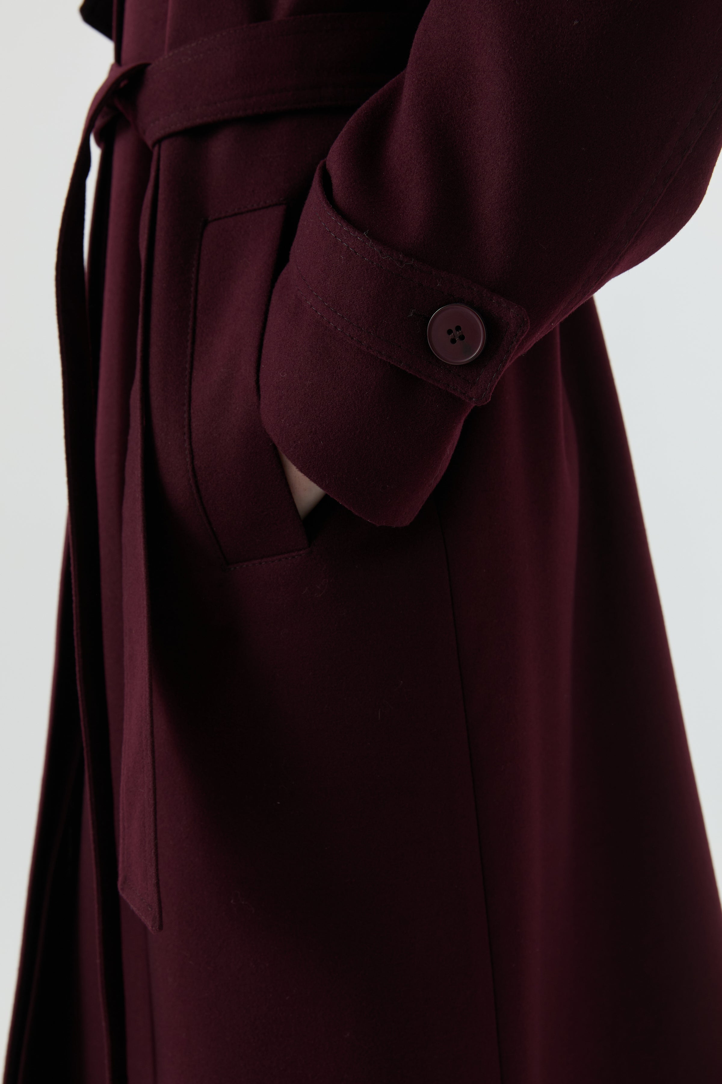 Dik Yakalı Kaban - Mürdüm TUGBA