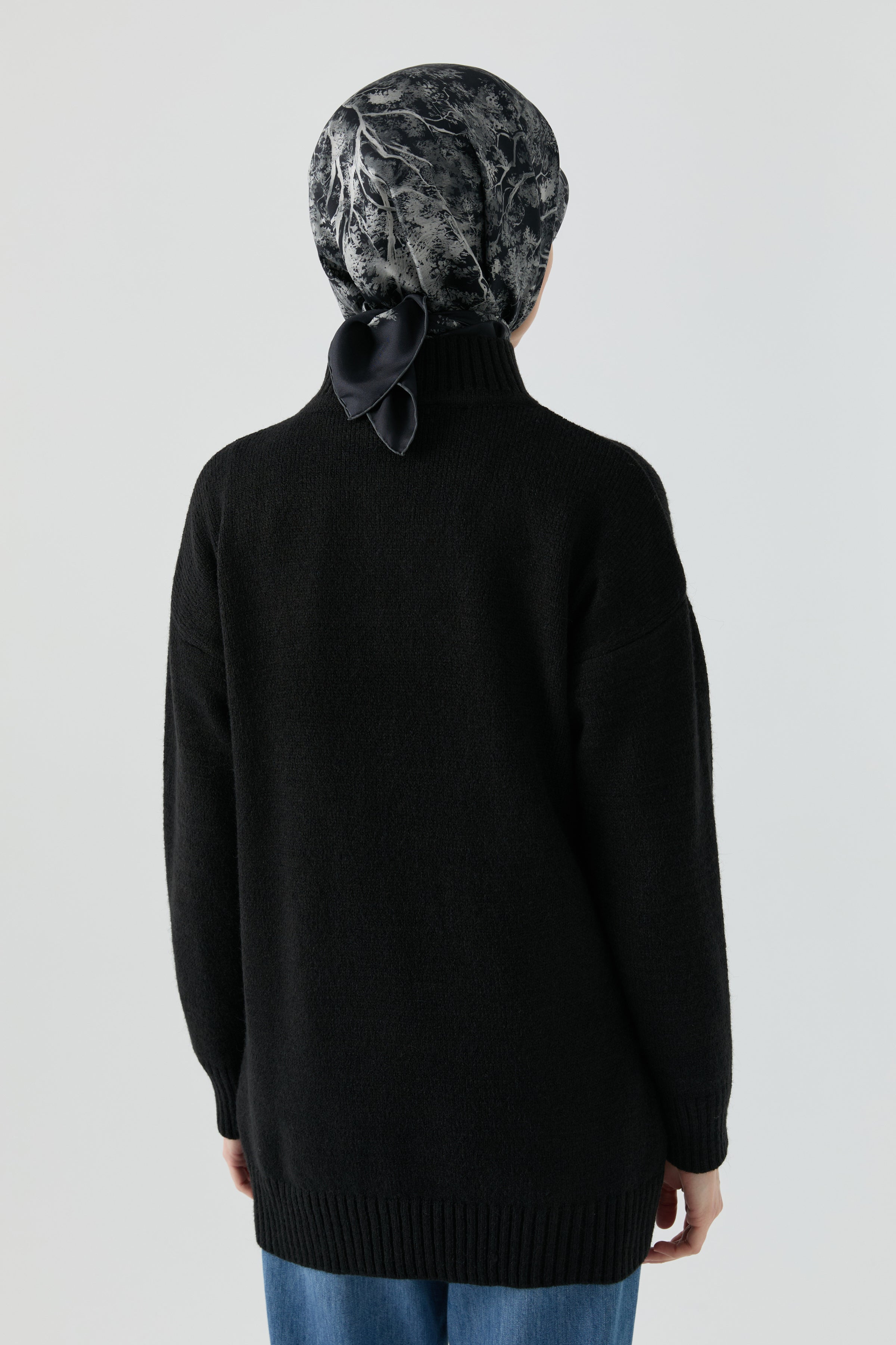 Thick Turtleneck Sweater – TUĞBA