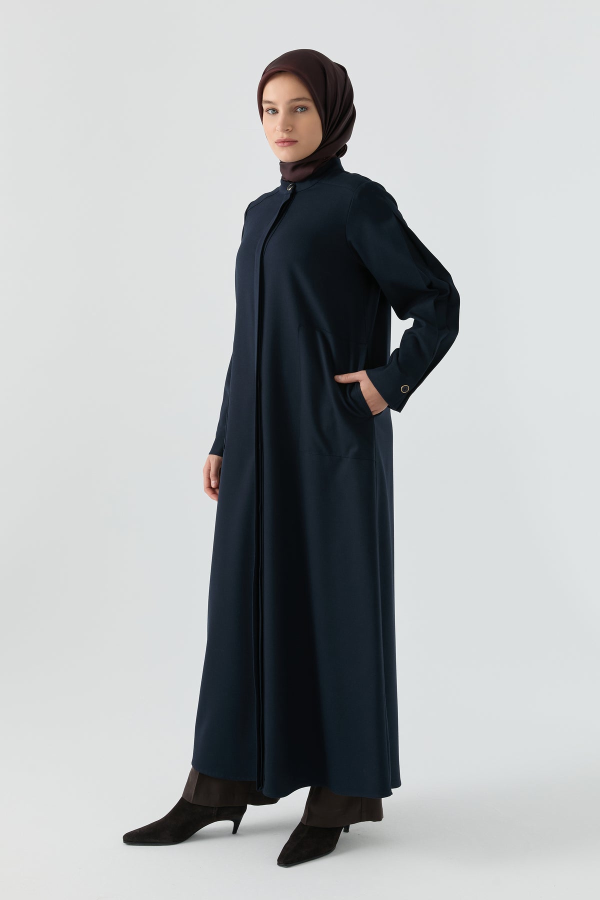Abaya con bolsillo cuadrado - Azul marino