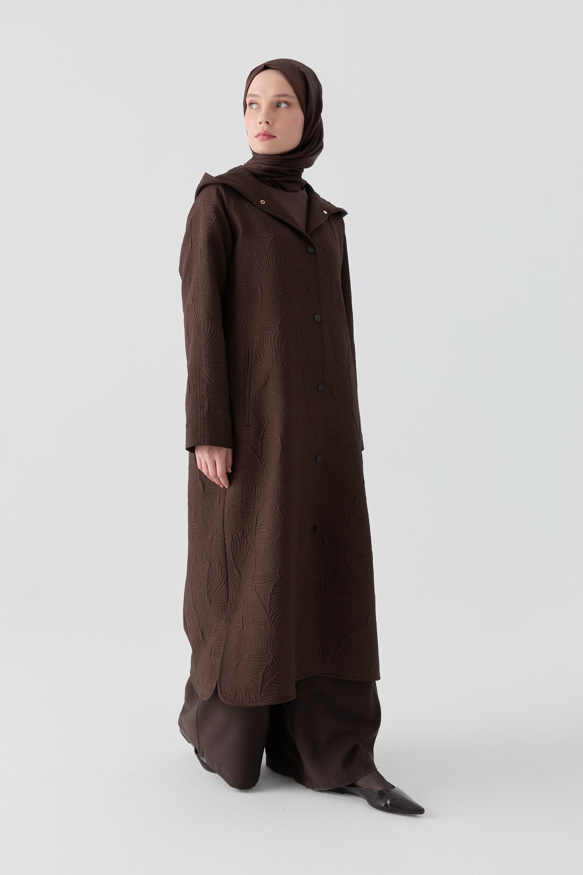 Quilted Coat with Snap Closure and Slit - Brown – TUĞBA
