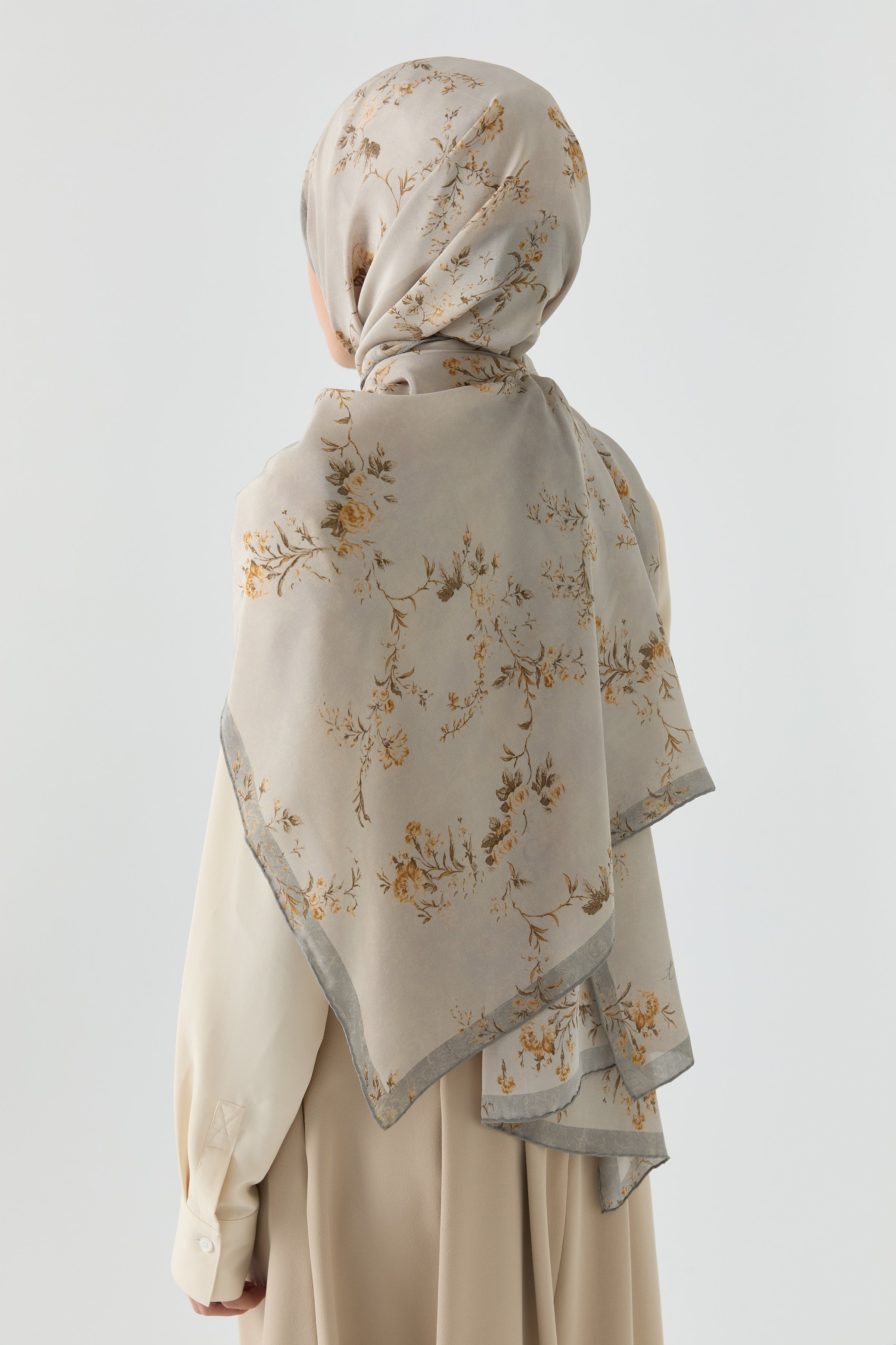 Güzide İpek Şal - Gri TUGBA