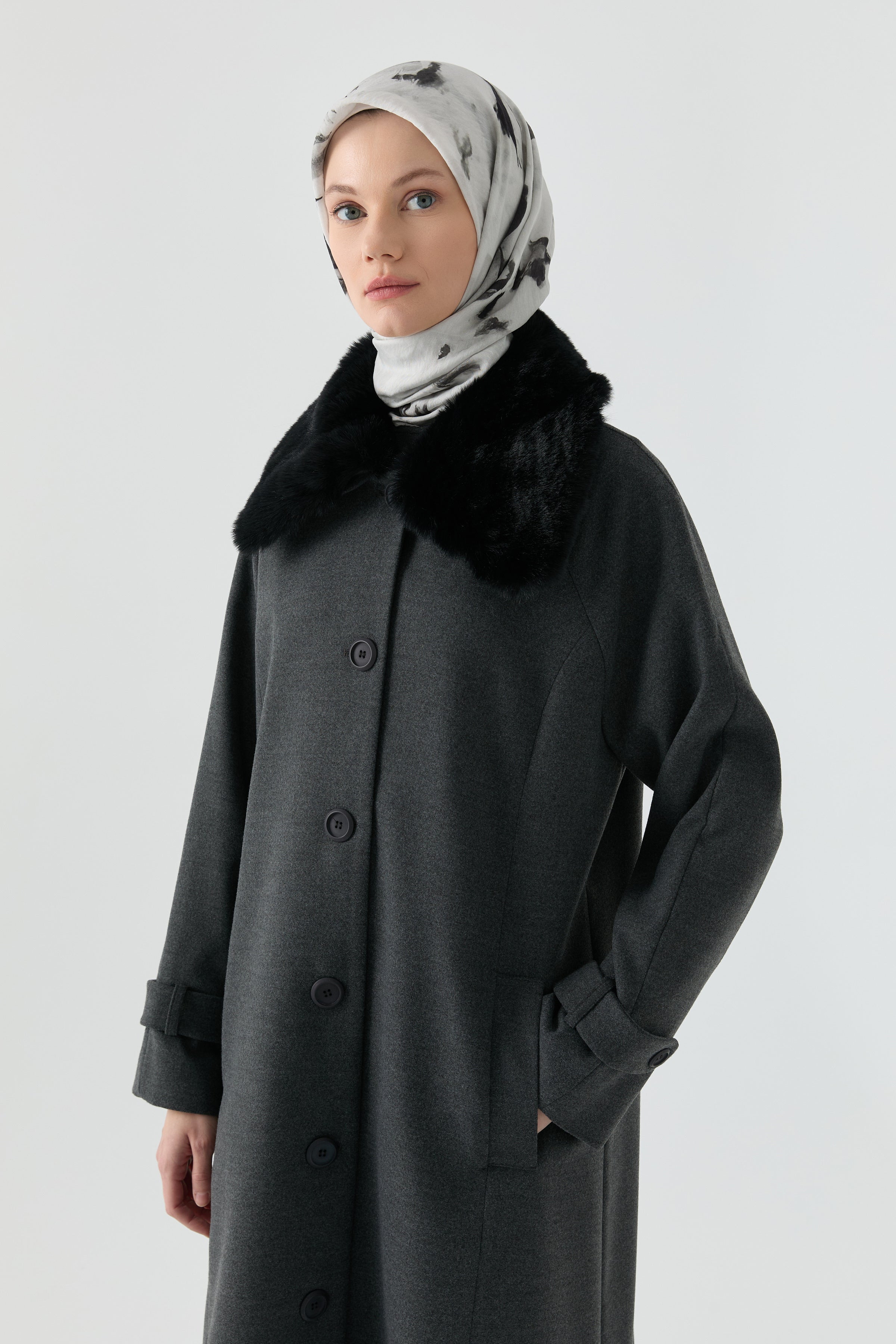 Büyük Beden Reglan Kol Kaşe Manto - Antrasit TUGBA