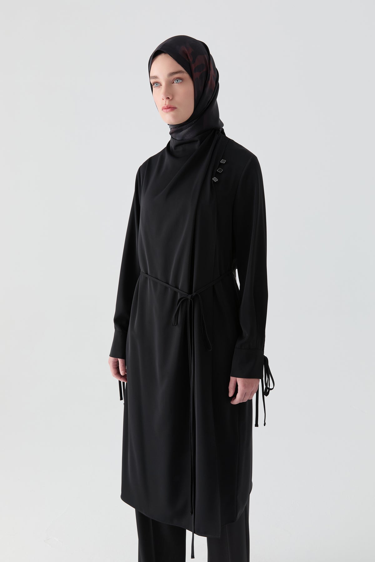 Omuz Drapeli Tunik - Siyah TUGBA
