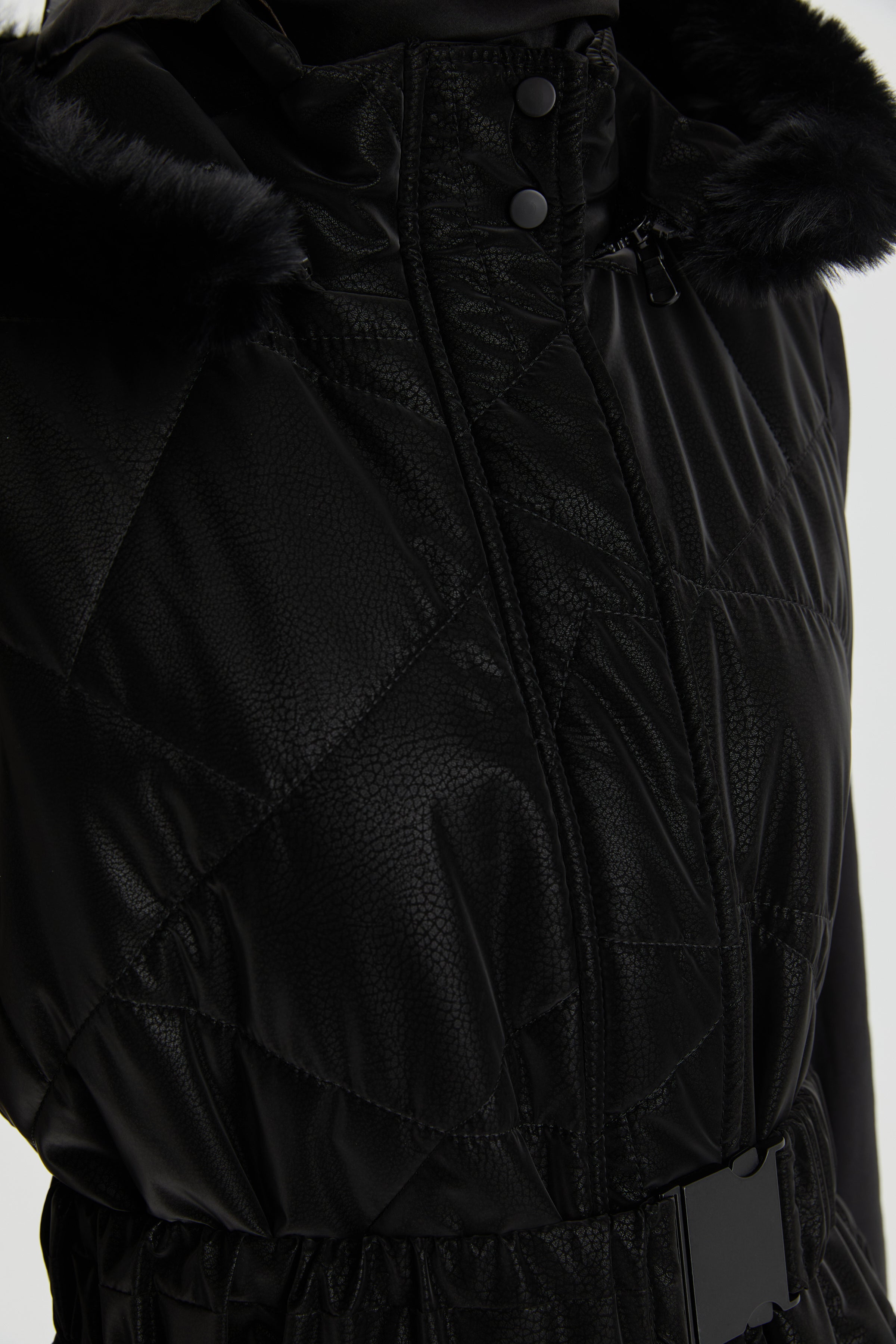 Cam Kırığı Desenli Kapitone Yelek - Siyah TUGBA