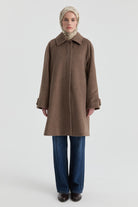 Gizli Pat Detaylı Kaban - Kahve TUGBA