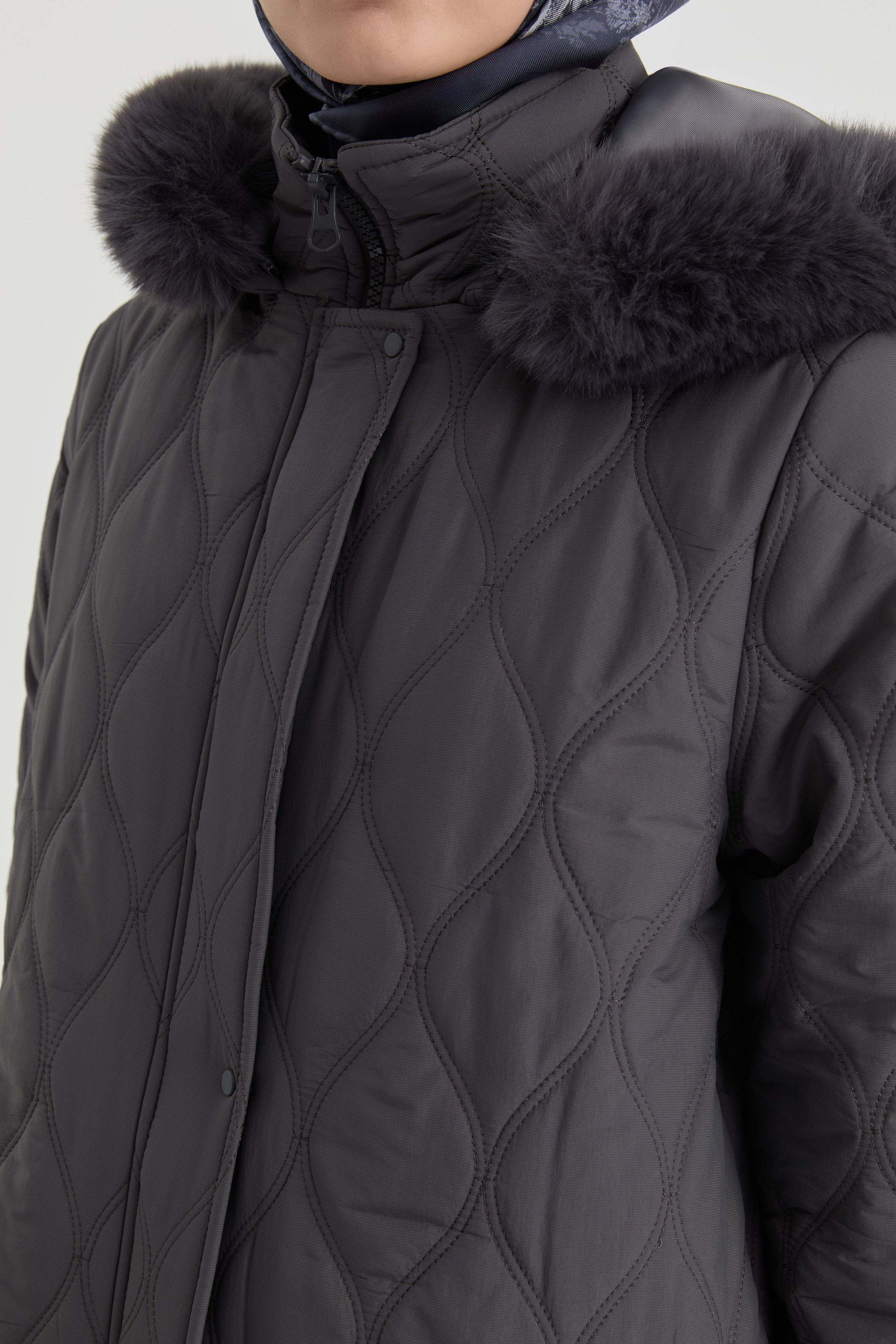 Kapüşonlu Manto - Antrasit TUGBA