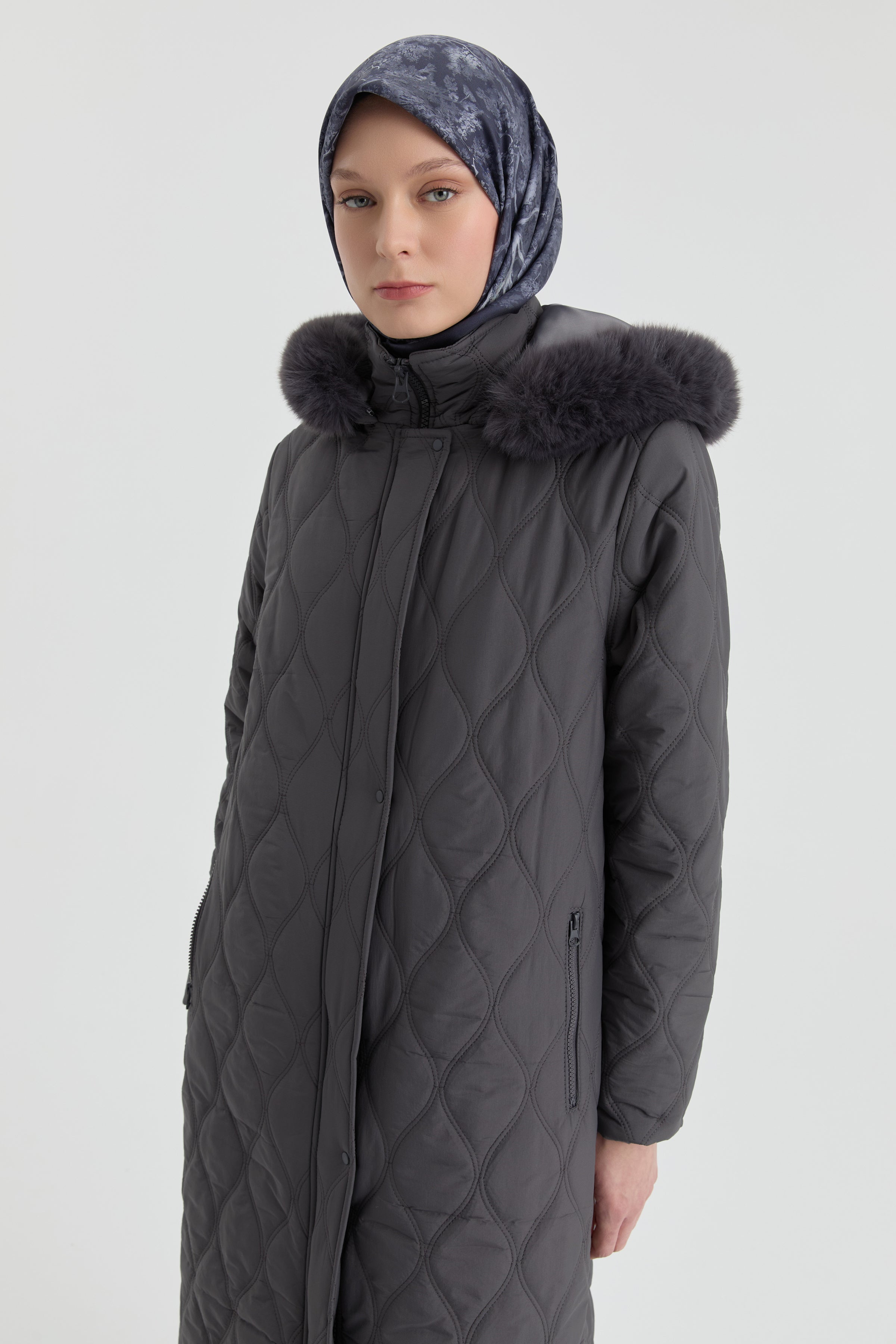 Kapüşonlu Manto - Antrasit TUGBA