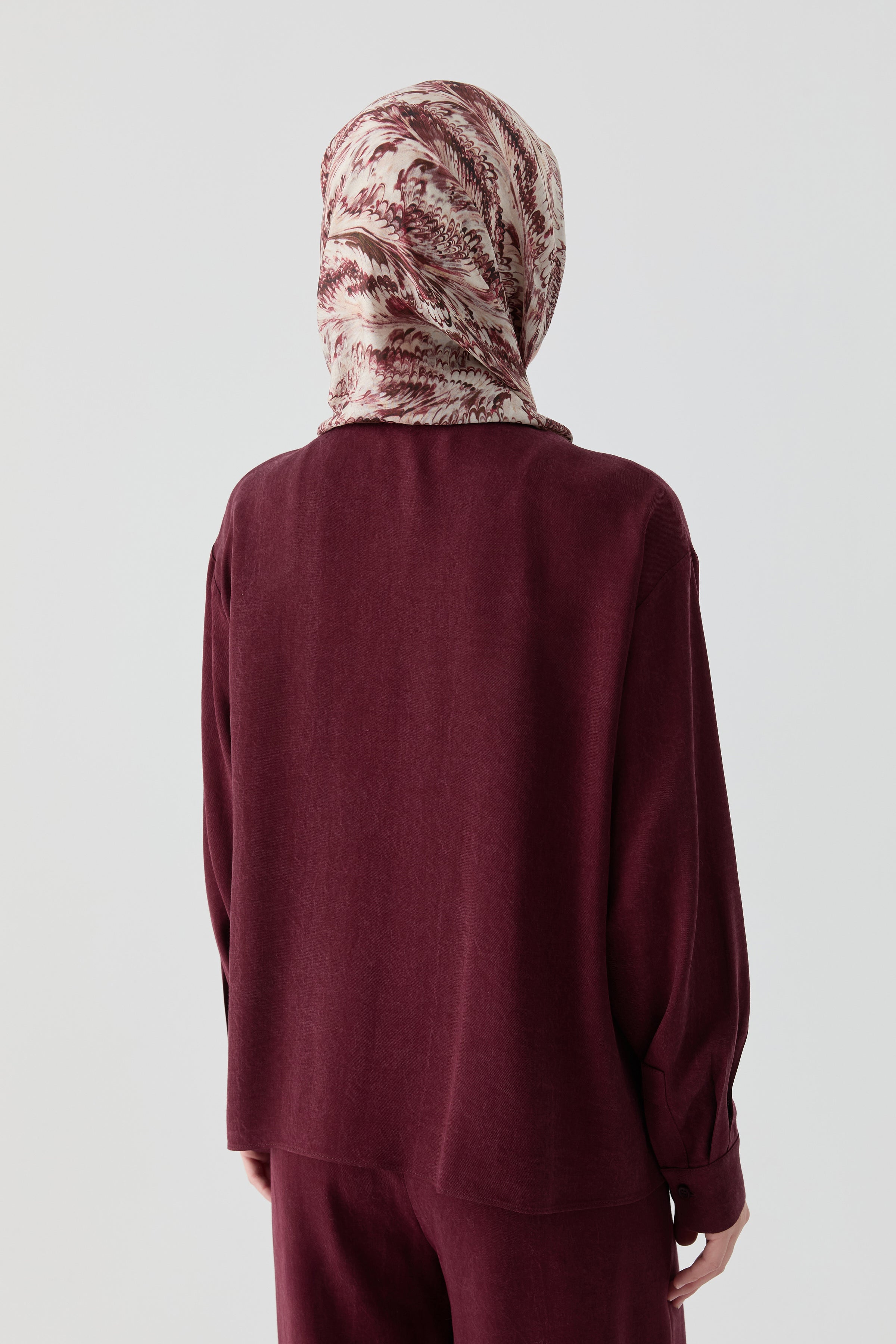 Önden Yırtmaçlı Gömlek - Bordo TUGBA